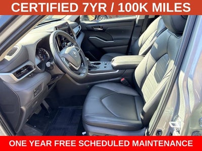 2024 Toyota Highlander Hybrid XLE