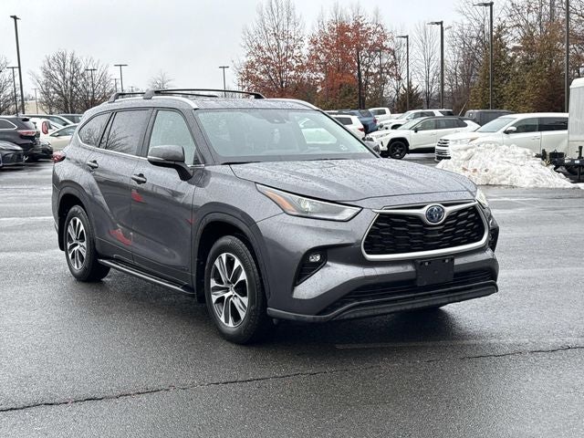 2024 Toyota Highlander Hybrid XLE