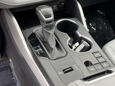 2024 Toyota Highlander Hybrid XLE