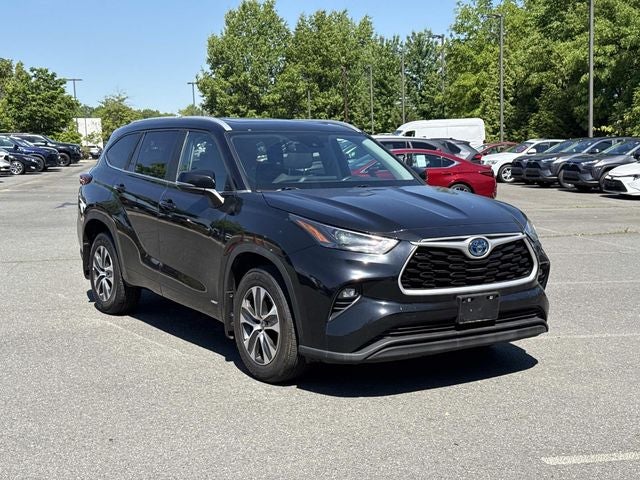 2023 Toyota Highlander Hybrid XLE