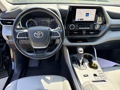 2023 Toyota Highlander Hybrid XLE