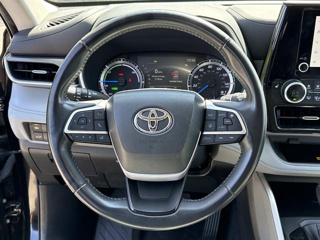 2023 Toyota Highlander Hybrid XLE