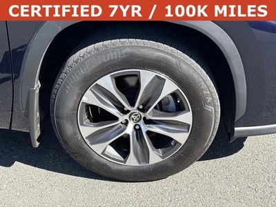 2023 Toyota Highlander Hybrid XLE