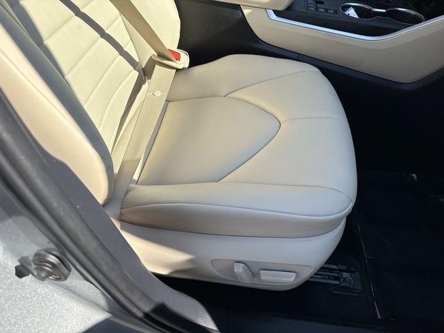 2024 Toyota Highlander Hybrid XLE