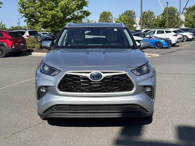 2024 Toyota Highlander Hybrid XLE