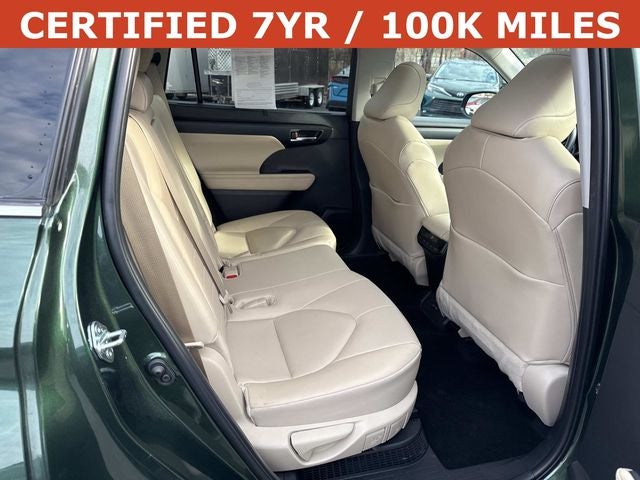 2025 Toyota Highlander Hybrid XLE