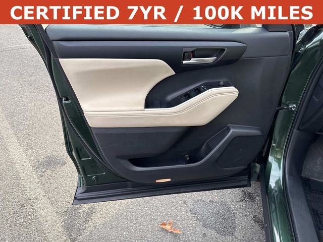 2025 Toyota Highlander Hybrid XLE