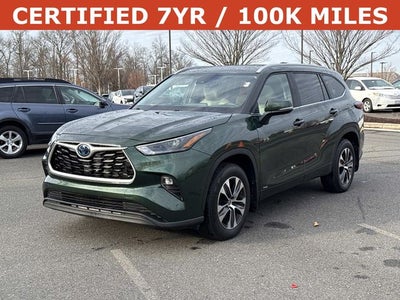 2025 Toyota Highlander Hybrid XLE