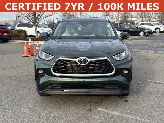 2025 Toyota Highlander Hybrid XLE