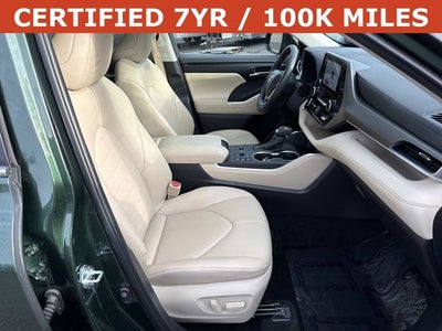 2025 Toyota Highlander Hybrid XLE