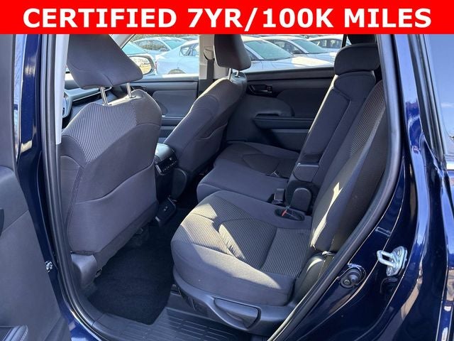 2025 Toyota Highlander LE