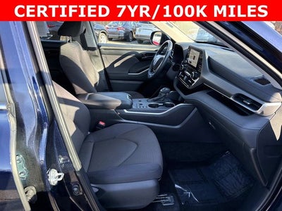 2025 Toyota Highlander LE