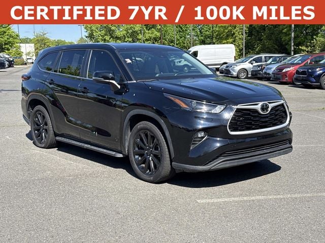 2024 Toyota Highlander LE
