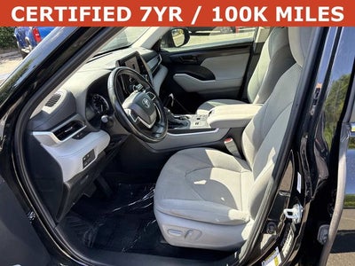 2024 Toyota Highlander LE