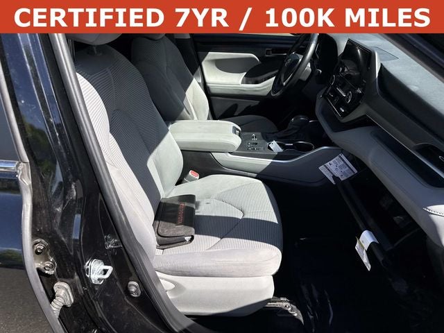 2024 Toyota Highlander LE