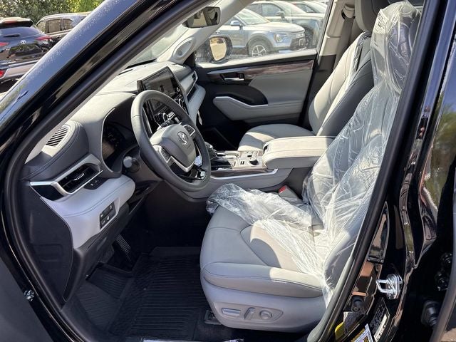 2026 Toyota Highlander Limited