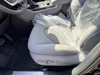 2026 Toyota Highlander Limited