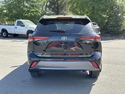 2026 Toyota Highlander Limited