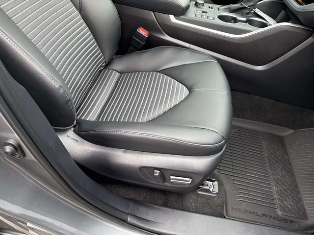 2026 Toyota Highlander XSE