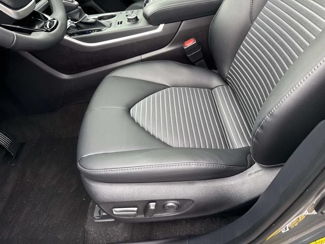 2026 Toyota Highlander XSE