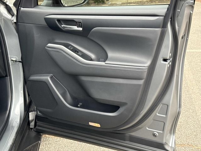 2026 Toyota Highlander XSE