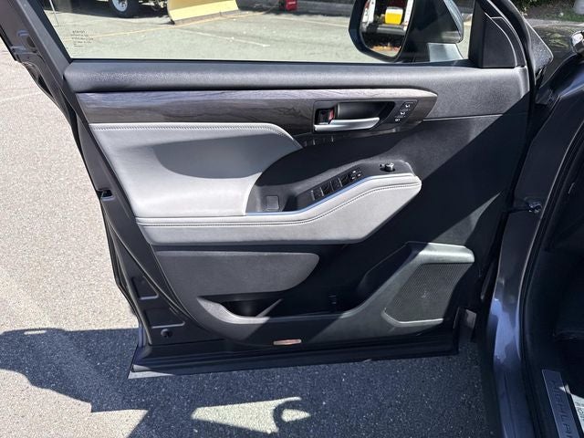 2024 Toyota Highlander Limited
