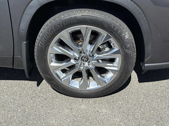 2024 Toyota Highlander Limited