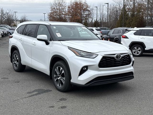 2026 Toyota Highlander XLE