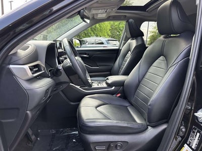 2023 Toyota Highlander XLE