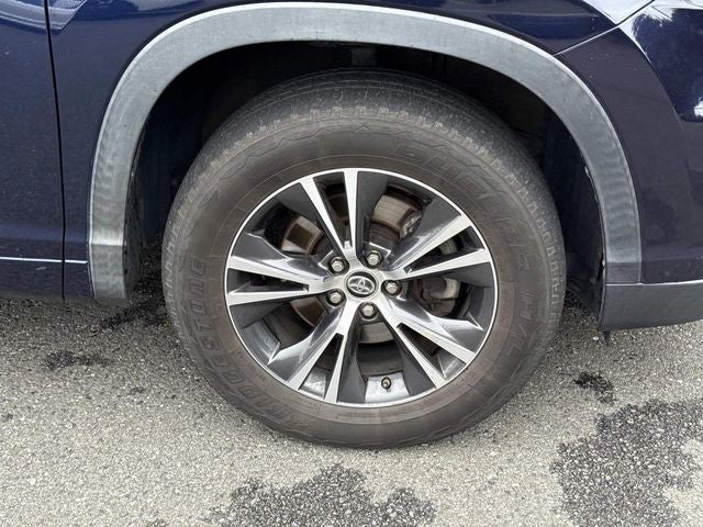 2016 Toyota Highlander XLE V6