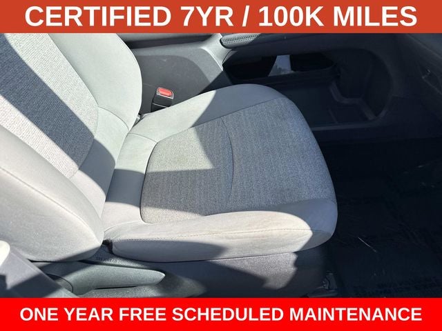 2024 Toyota Sienna LE 8 Passenger