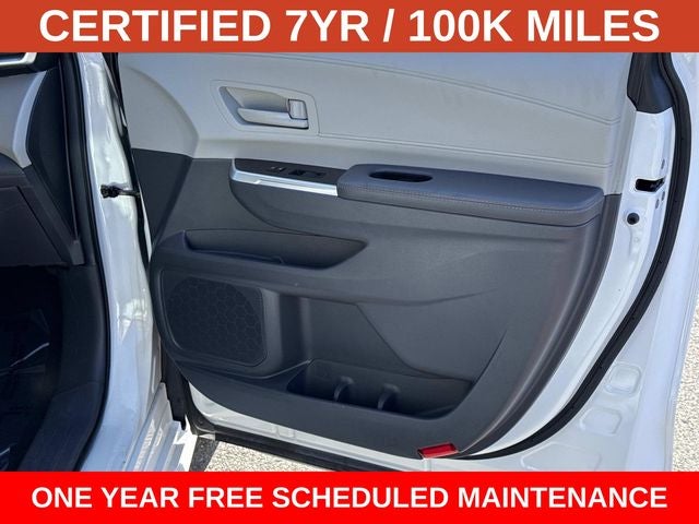 2024 Toyota Sienna LE 8 Passenger