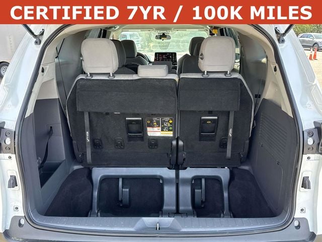 2024 Toyota Sienna LE 8 Passenger