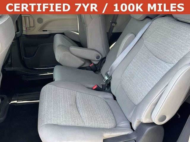 2024 Toyota Sienna LE 8 Passenger
