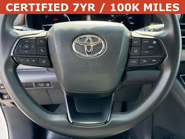 2024 Toyota Sienna LE 8 Passenger