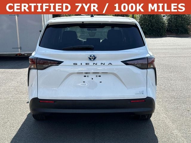 2024 Toyota Sienna LE 8 Passenger