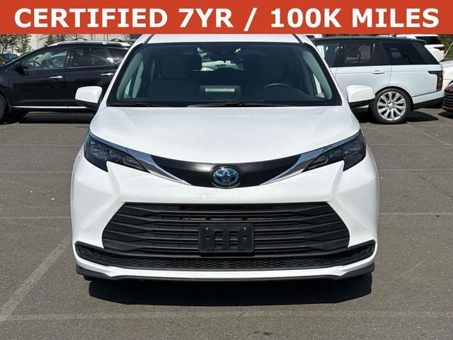 2024 Toyota Sienna LE 8 Passenger