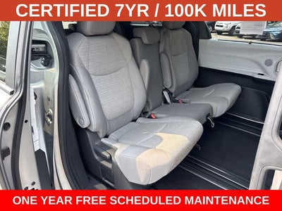 2025 Toyota Sienna LE 8 Passenger