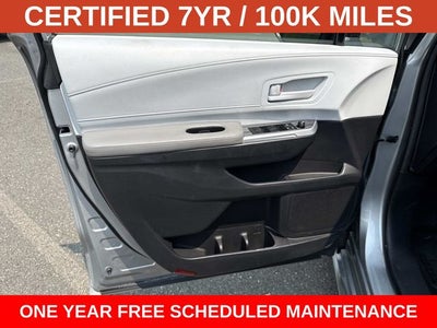 2025 Toyota Sienna LE 8 Passenger