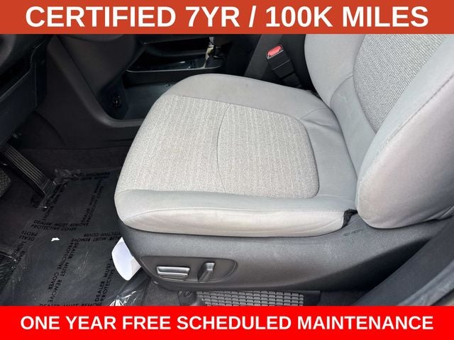 2025 Toyota Sienna LE 8 Passenger