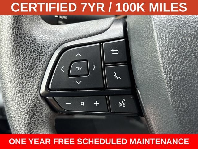 2025 Toyota Sienna LE 8 Passenger