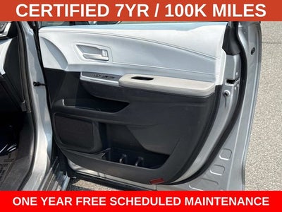 2025 Toyota Sienna LE 8 Passenger