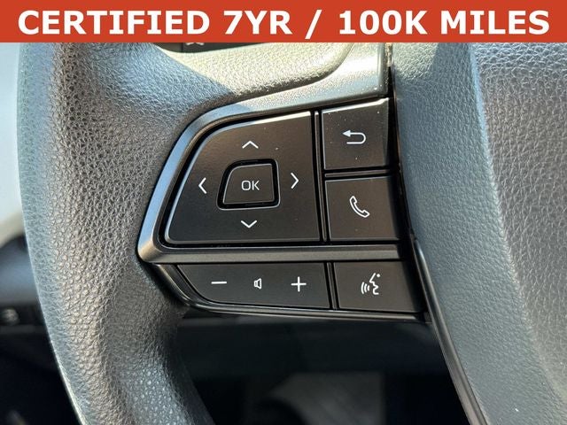 2025 Toyota Sienna LE 8 Passenger