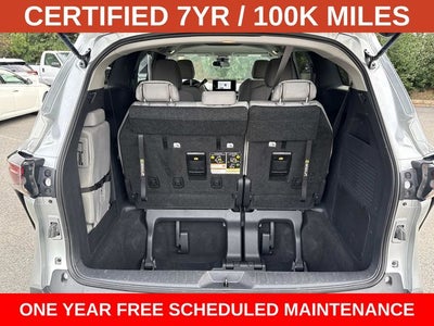 2025 Toyota Sienna LE 8 Passenger