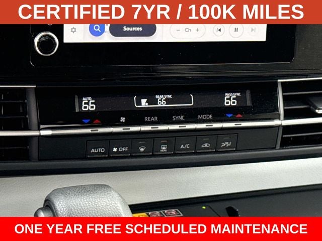 2025 Toyota Sienna LE 8 Passenger