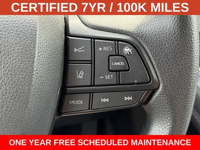 2025 Toyota Sienna LE 8 Passenger