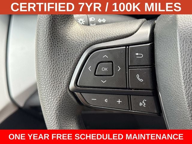 2025 Toyota Sienna LE 8 Passenger
