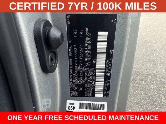 2025 Toyota Sienna LE 8 Passenger