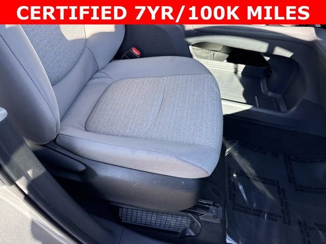 2024 Toyota Sienna LE 8 Passenger