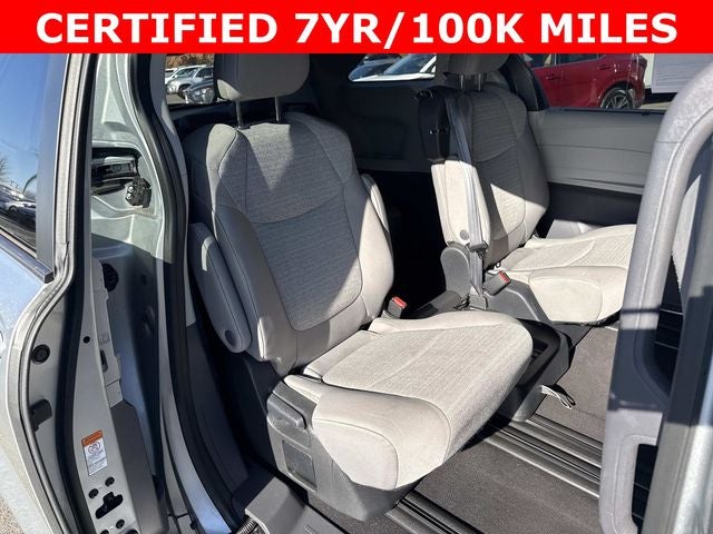 2024 Toyota Sienna LE 8 Passenger